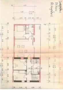 Bestand Obergeschoss-001 Gro�z�giges Zweifamilienhaus mit 4 Garagen, sch�nem Garten und vielseitigen Nutzungsm�glichkeiten in ruhiger Wohnlage von Wemmetsweiler