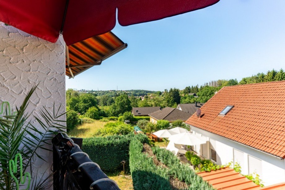 EG Balkon Zweifamilienhaus Merchweiler