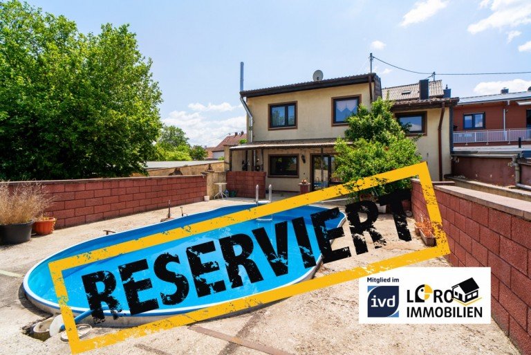 Reserviert0 Schiffweiler Einfamilienhaus Einfamilienwohnhaus mit Pool in der gemeinde Schiffweiler zu verkaufen