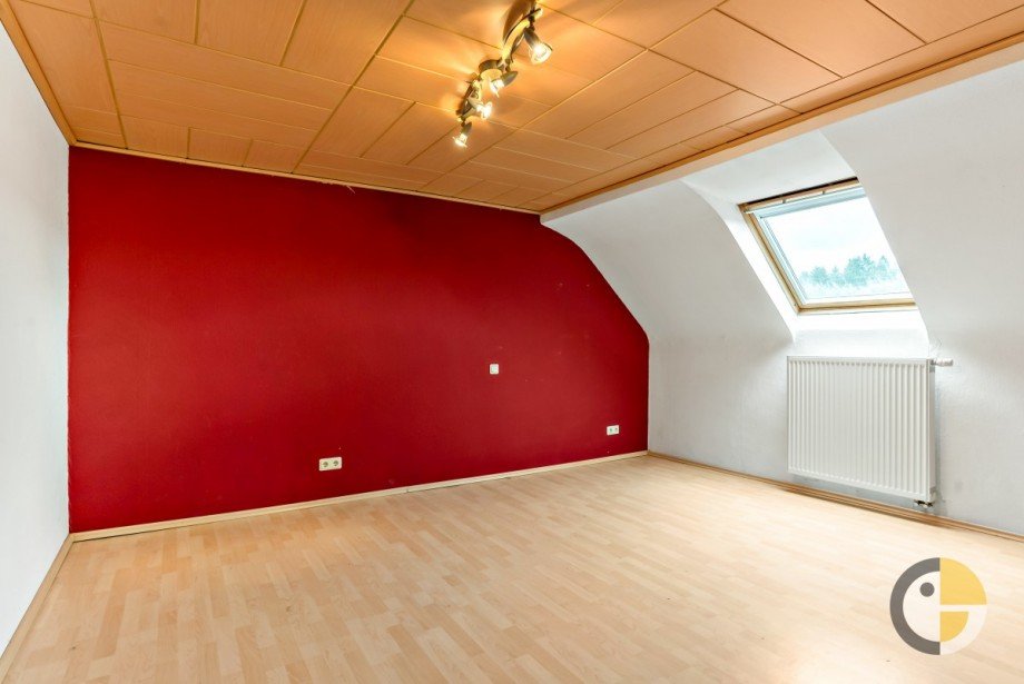Esszimmer DG Zweifamilienhaus Schiffweiler