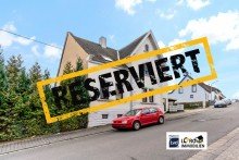 Reserviert0 Charmantes 1-2 Familienhaus mit traumhaftem Garten in Landsweiler-Reden zu verkaufen