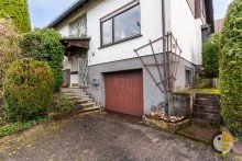 Einfahrt Einfamilienhaus
