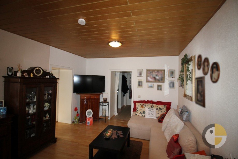 Wohnzimmer EG links Mehrfamilienhaus Friedrichsthal